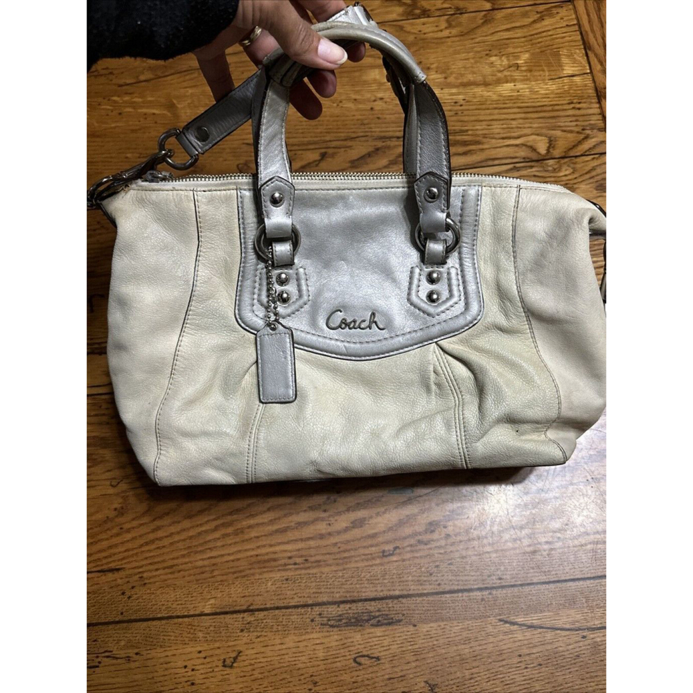 COACH ASHLEY IVORY/CREAM LEATHER CONVERTIBLE TRAVEL SATCHEL TOTE BAG F19247 - Picture 9 of 10